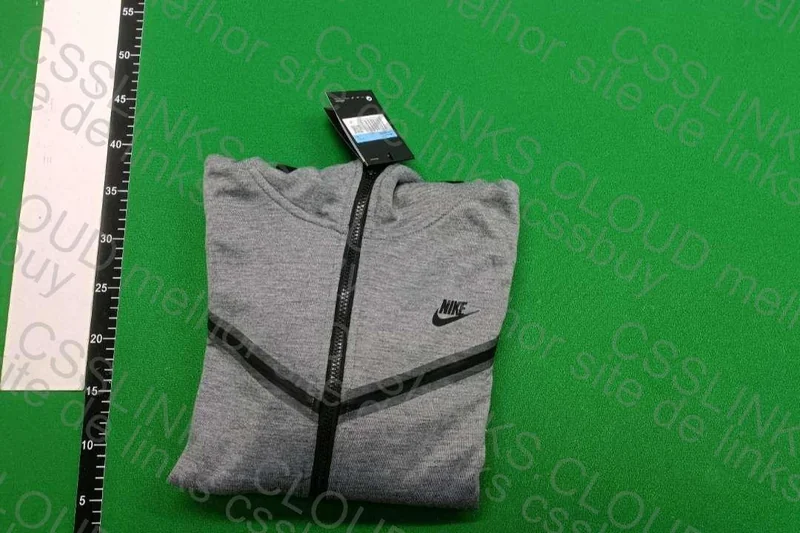 nike tech fleece