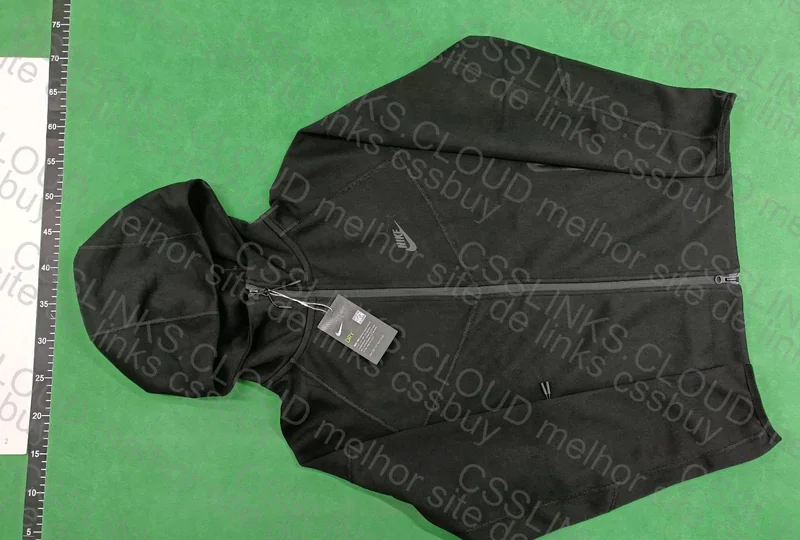 nike tech fleece