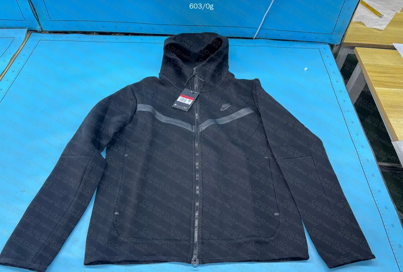 Nike Tech Fleece