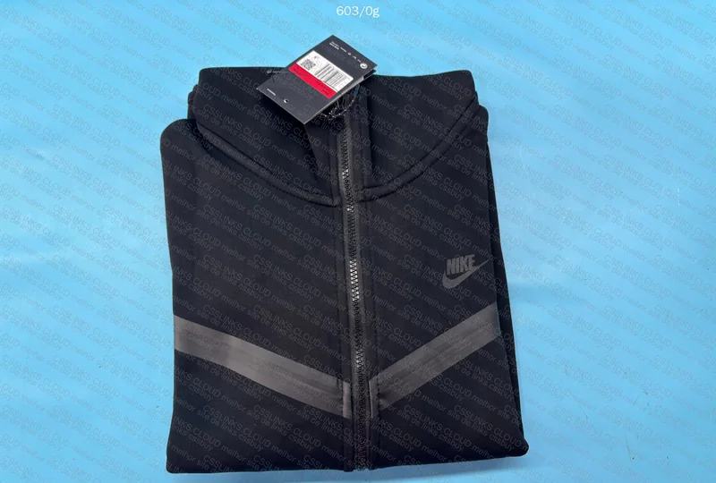Nike Tech Fleece 2