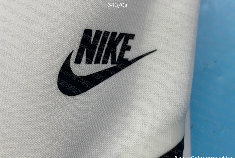 Nike Tech Fleece 8