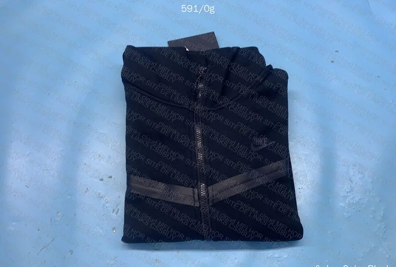 Nike tech fleece