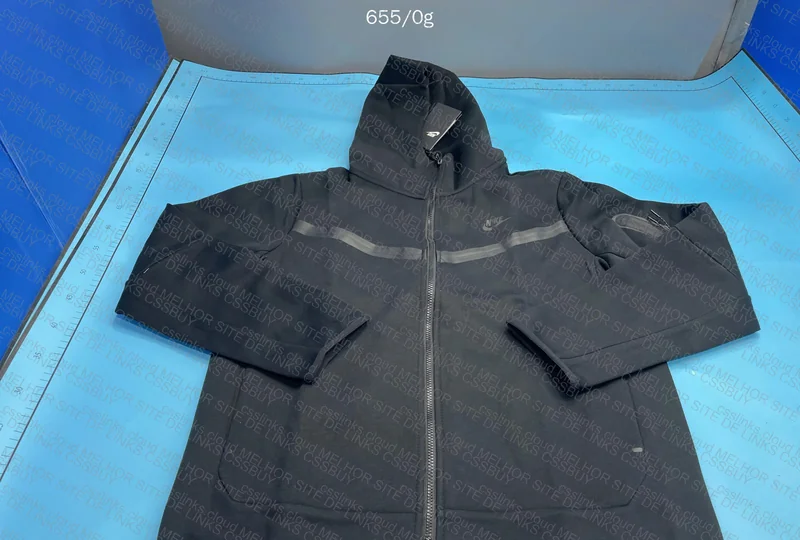 NIKE TECH FLEECE 2