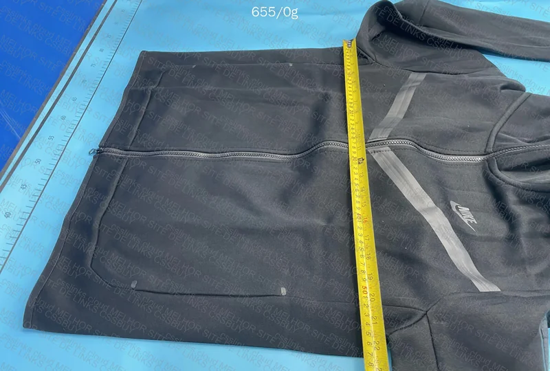 NIKE TECH FLEECE 8