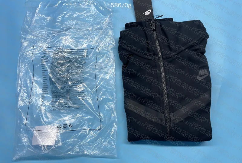 Nike Tech Fleece