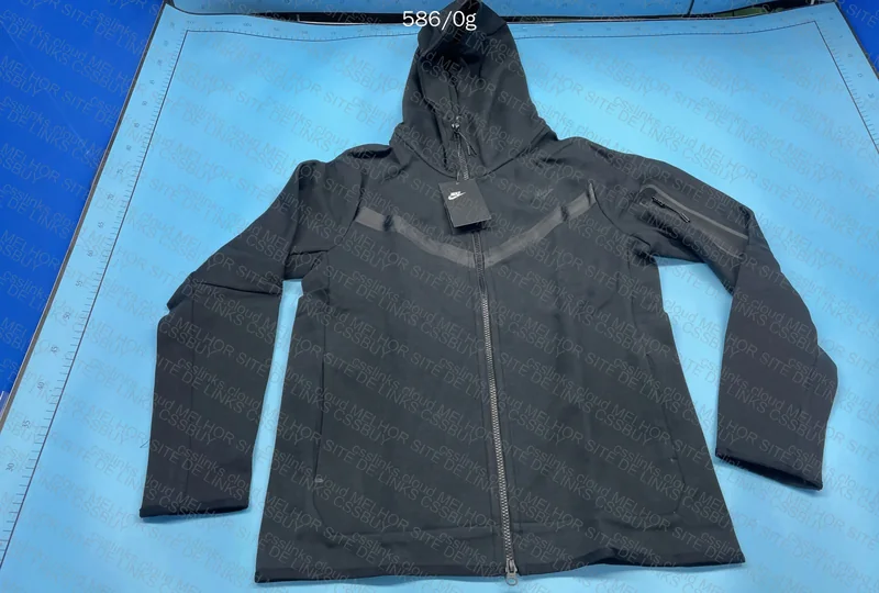 Nike Tech Fleece 2