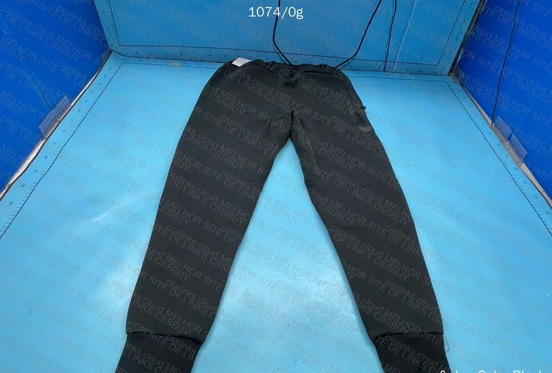 Nike Tech Fleece 4