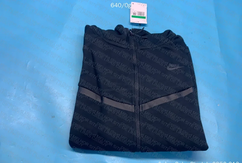 Nike Tech Fleece