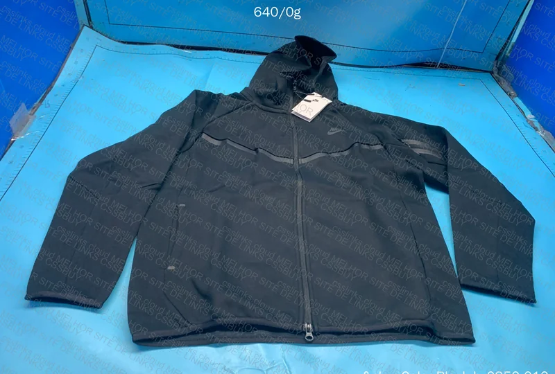 Nike Tech Fleece 2