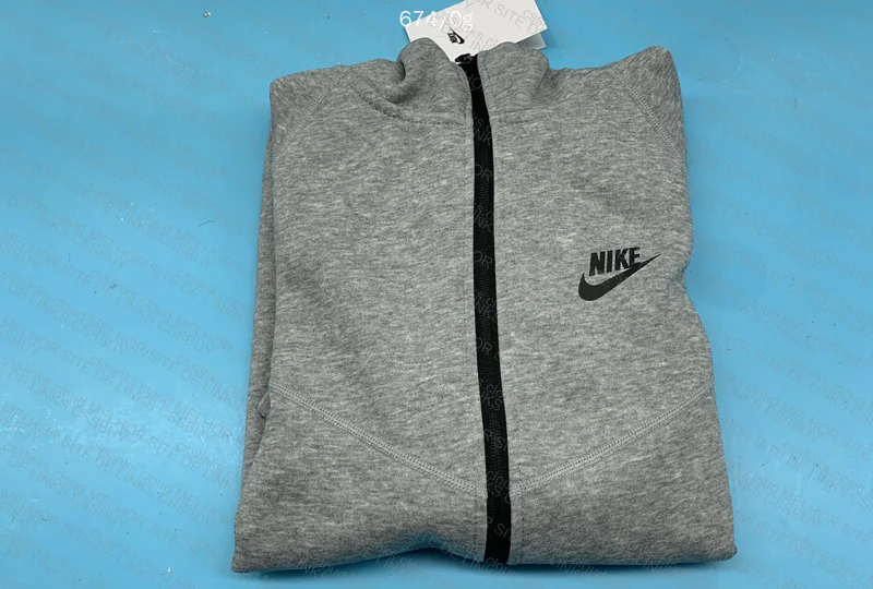 Nike tech fleece