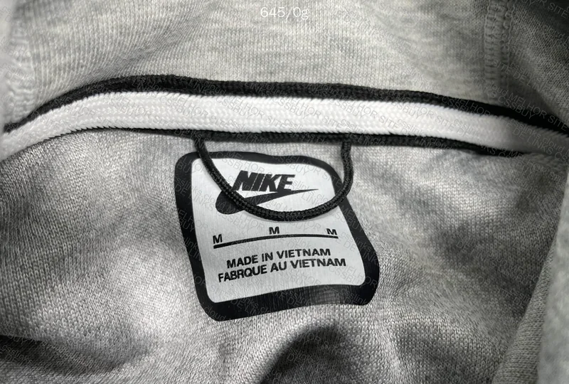 Nike tech fleece 4