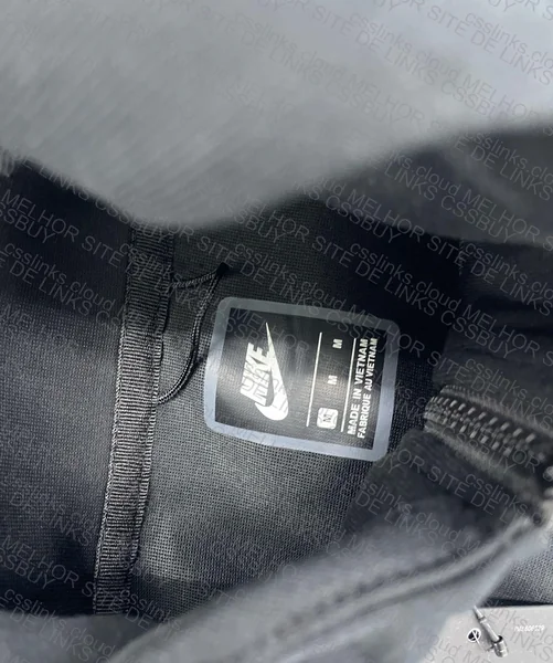 Nike Tech Fleece 4