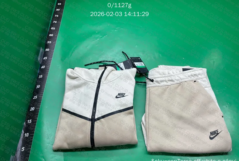 NIKE TECH FLEECE 7