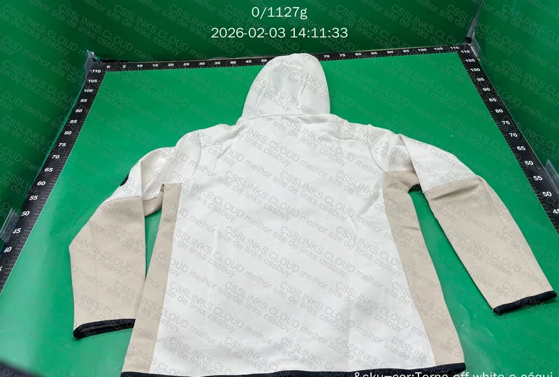 NIKE TECH FLEECE 8