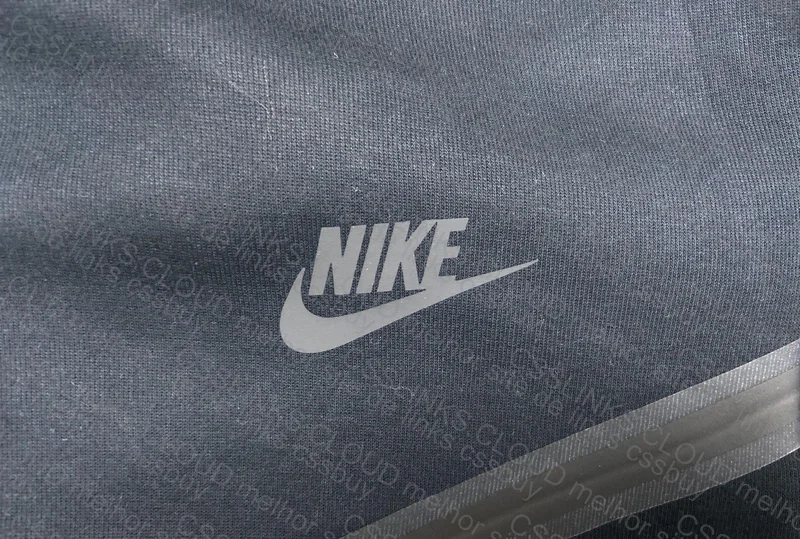 Nike Tech Fleece 2020 do Husky 4