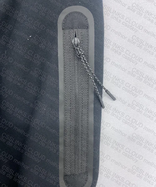 Nike Tech Fleece 2020 do Husky 6