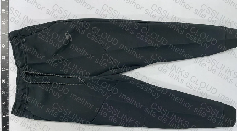 Nike Tech Fleece 2020 do Husky 7