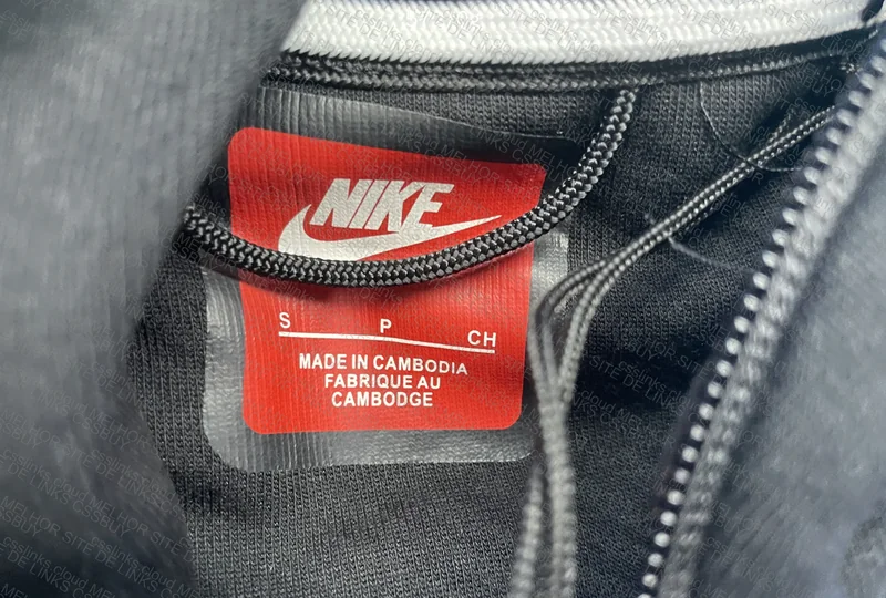 Nike Tech Fleece 2025 3