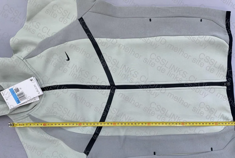 Nike Tech Fleece 2026 4