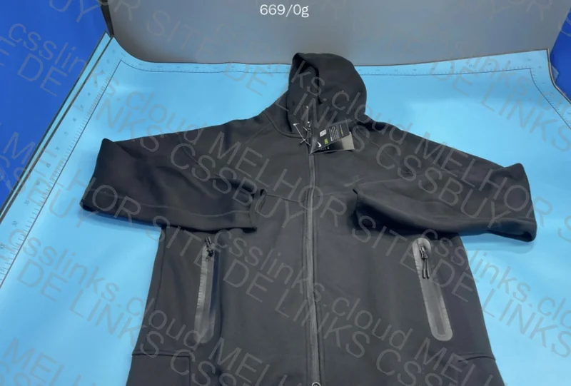 Nike Tech Fleece (AJUDA)