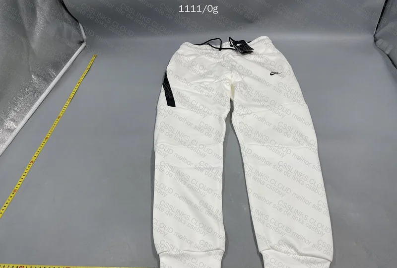 White Nike Tech Fleece 5