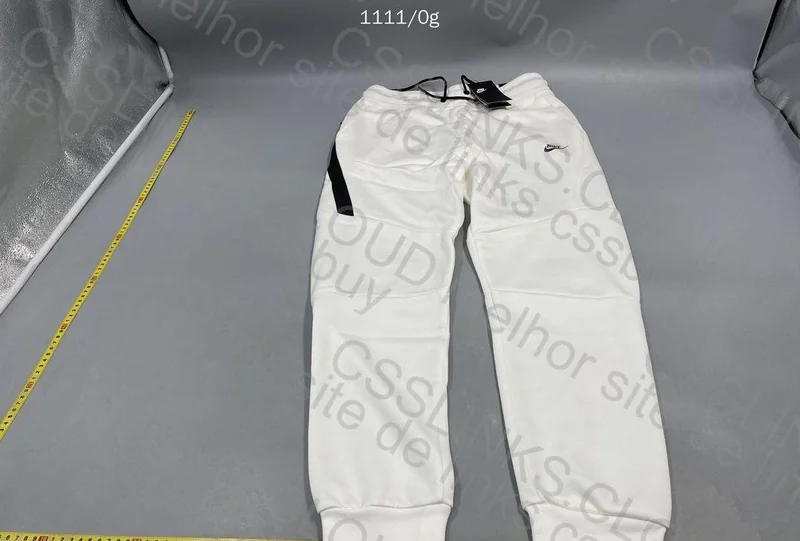 White Nike Tech Fleece 8
