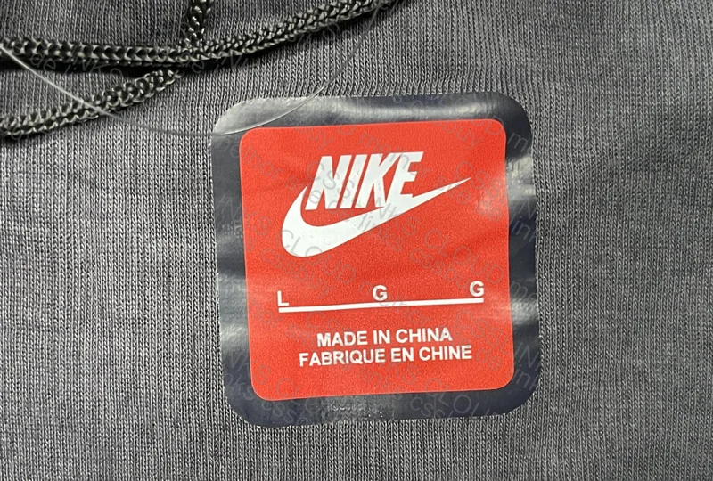 NIKE TECH FLEECE CENTRAL CEE SYNA