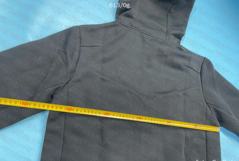 Nike Tech Fleece (with Measurements) 6