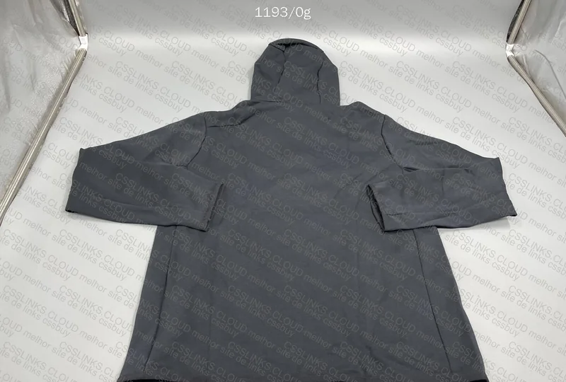 NIKE TECH FLEECE // GL? 4