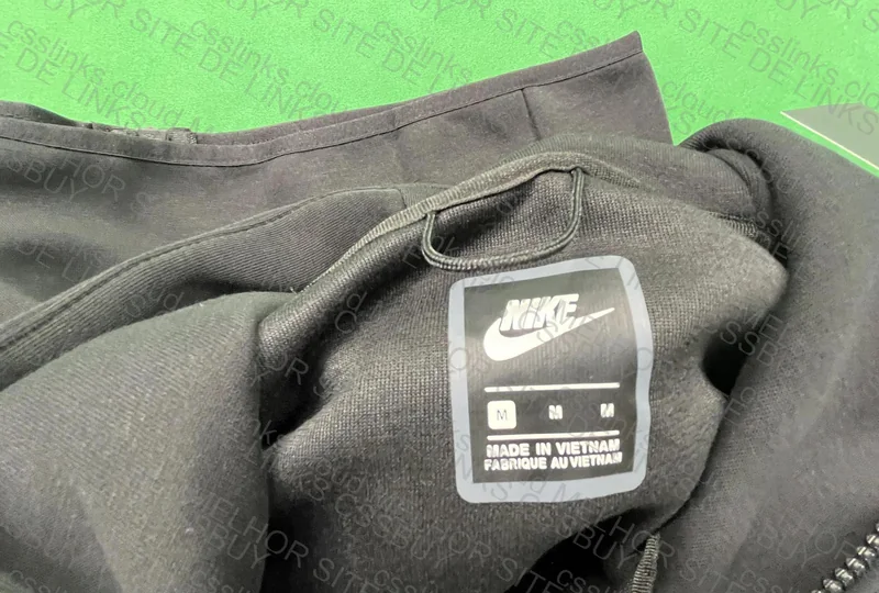 Nike tech fleece gl/rl?