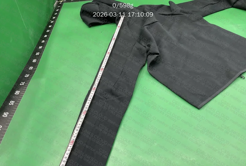 NIKE TECH FLEECE HUSKY 6