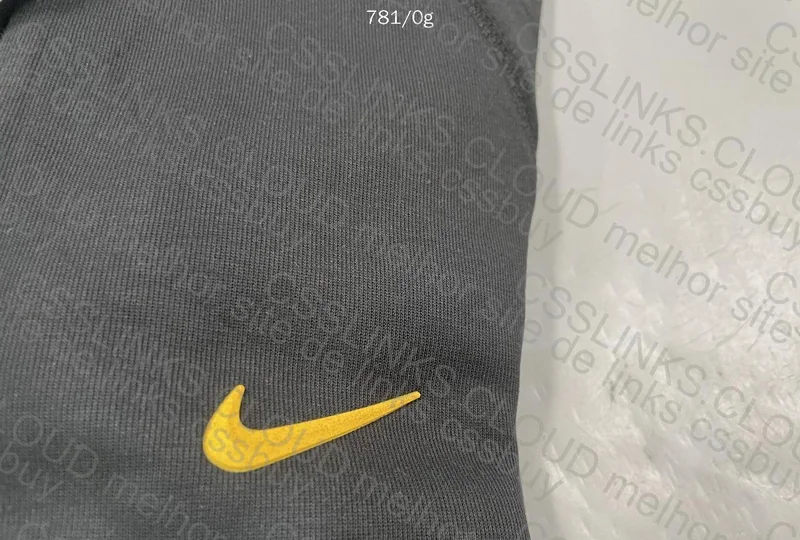 NIKE TECH FLEECE NOCTA