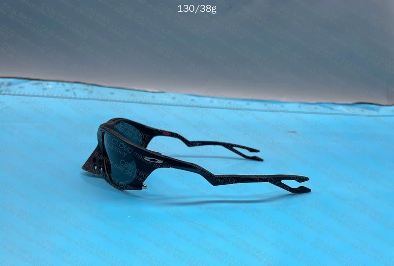Nike tech fleece nocta e Oakley Plantaris