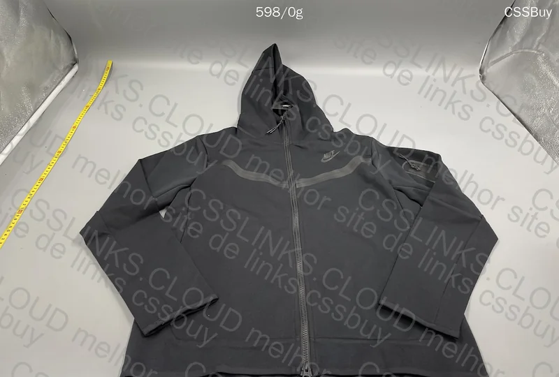 Nike Tech Fleece Black 2