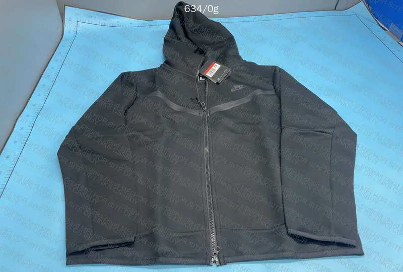 Nike Tech Fleece Black 5