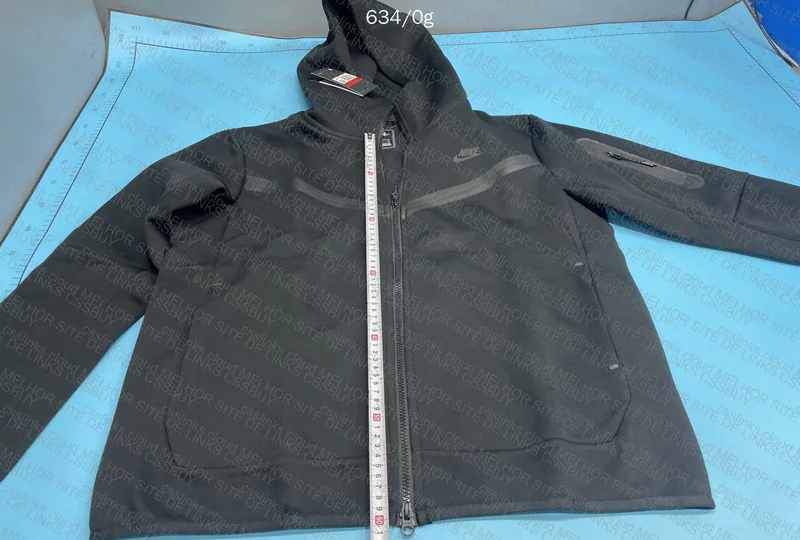 Nike Tech Fleece Black 8