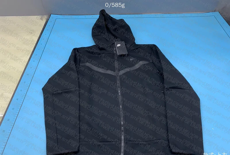 Nike Tech Fleece Black 4