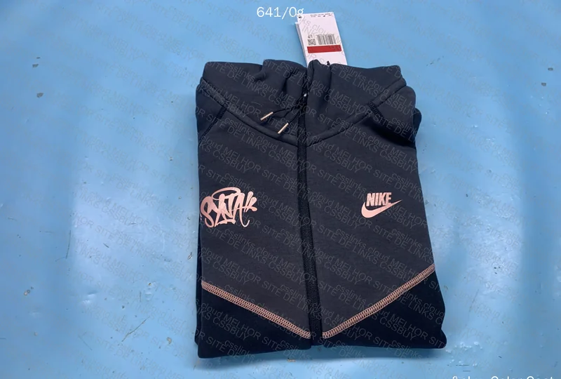 Nike tech fleece Syna