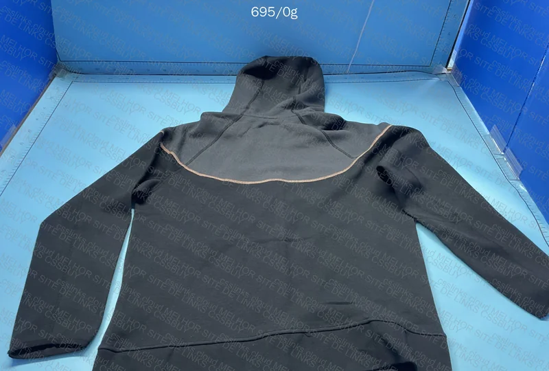 Nike tech fleece SYNA (GL?) 4