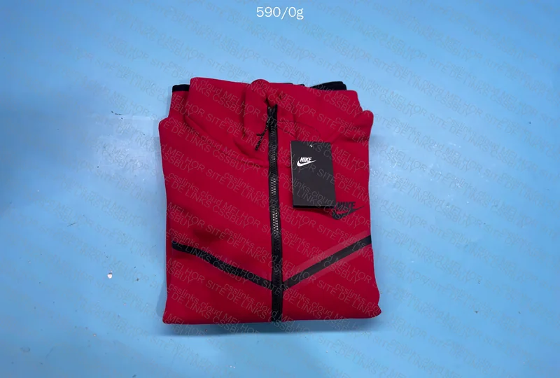 Nike Tech Fleece Red 3