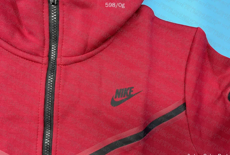 Nike Tech Fleece Red 3