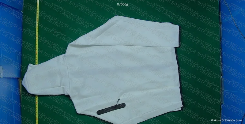 Nike Tech Fleece - White 2