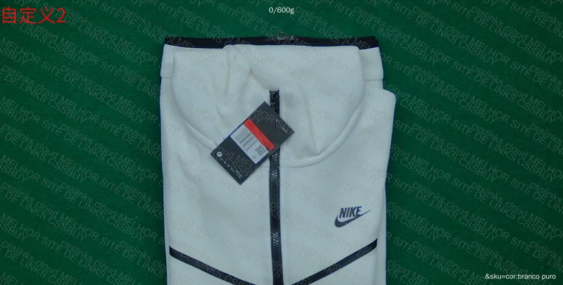 Nike Tech Fleece - White 3