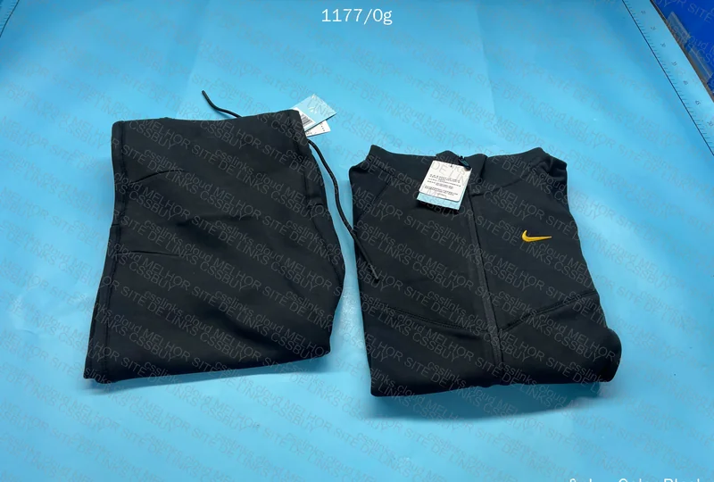 Nike Tech Fleech - Nocta 4