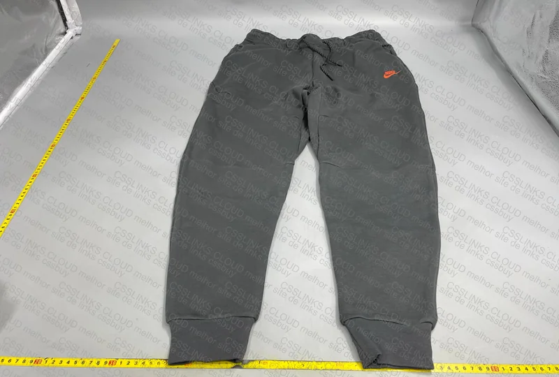 Nike Tech Husky 8