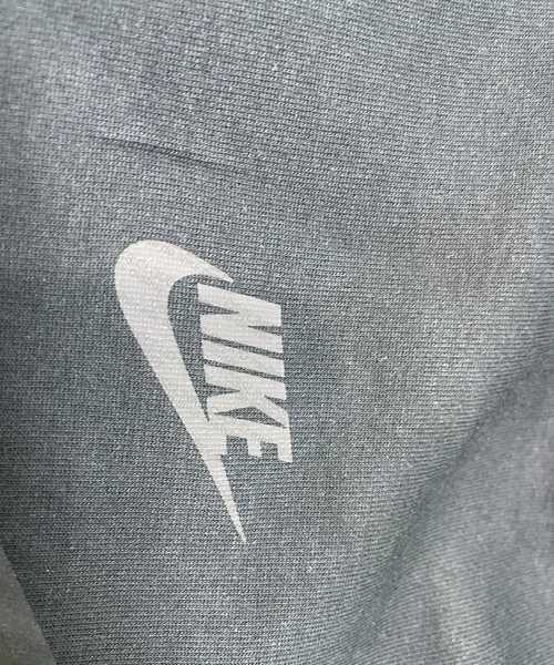 Nike tech husky 4
