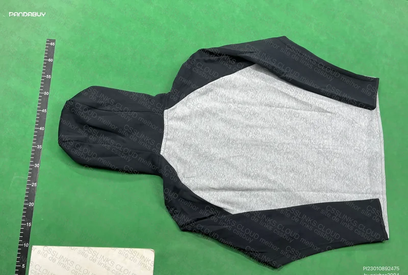 Nike tech old season 3