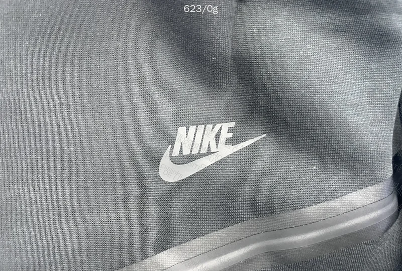 Nike Tech Black 4