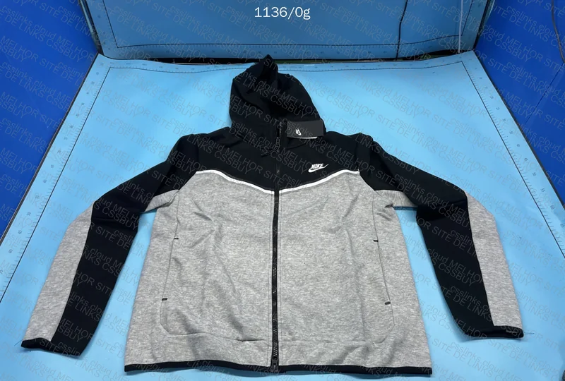 Nike Tech Black/Gray 2