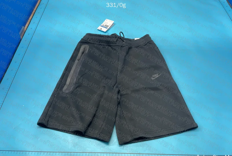 nike tech shorts 3